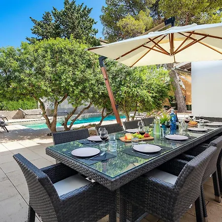 Holiday home Colabor